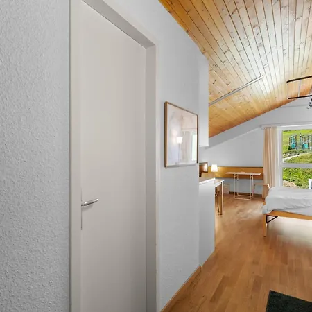 Saturne 603 Sur La Place Du Village A * Anzère