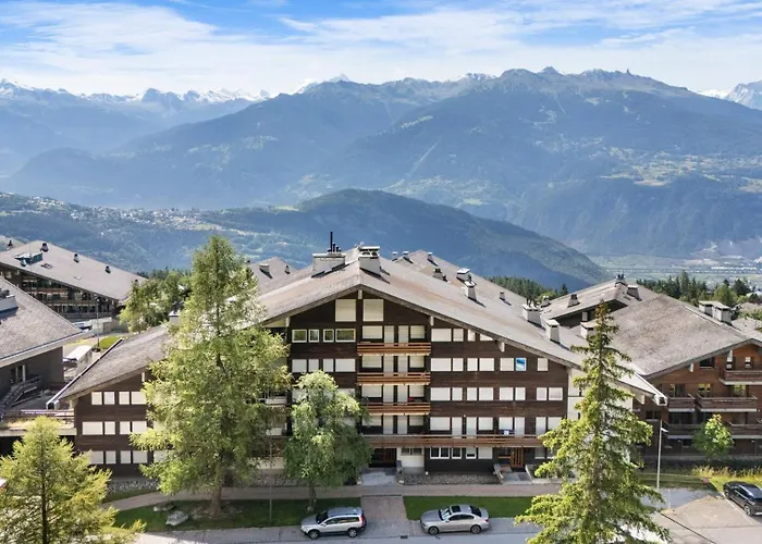 Saturne 603 Sur La Place Du Village A * Anzère